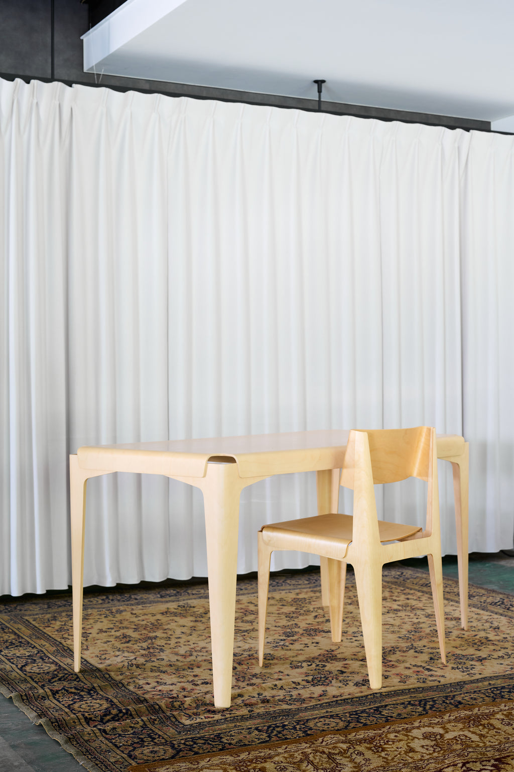 Isokon_Shell Dining Chair