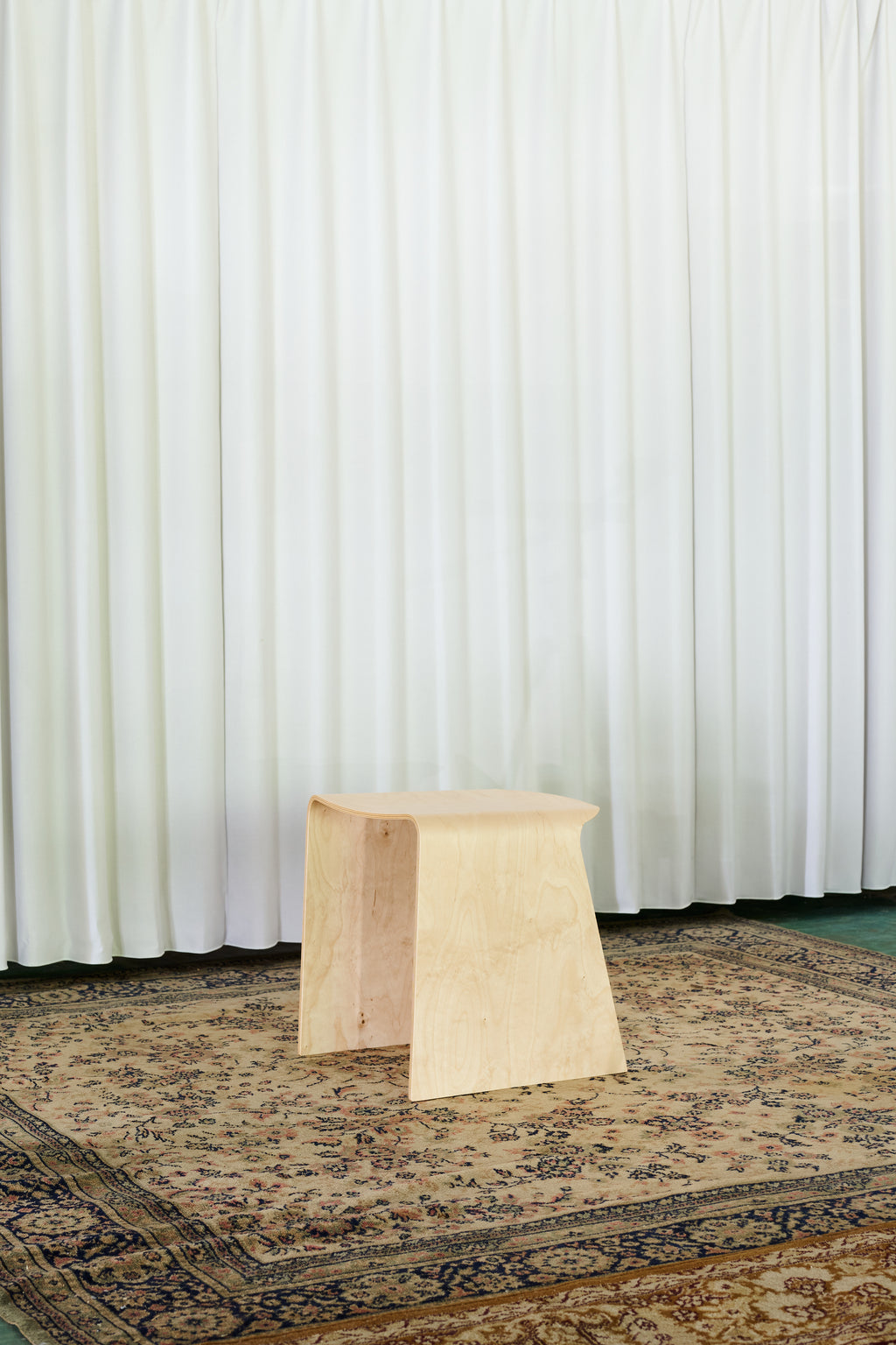 Isokon_Flight Stool