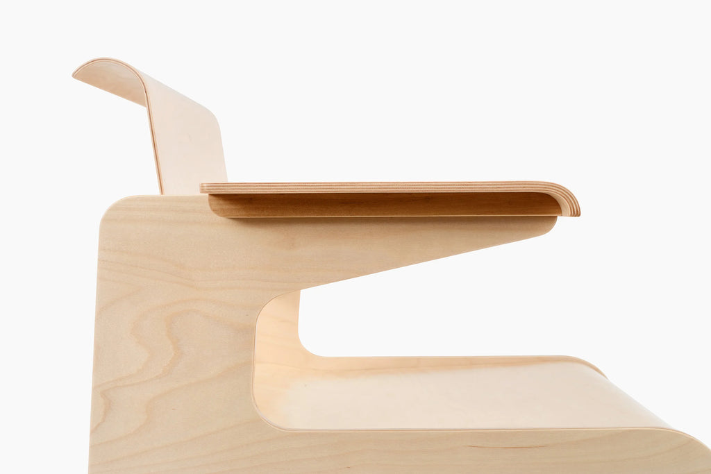 Isokon_Cut-Out Arm Chair