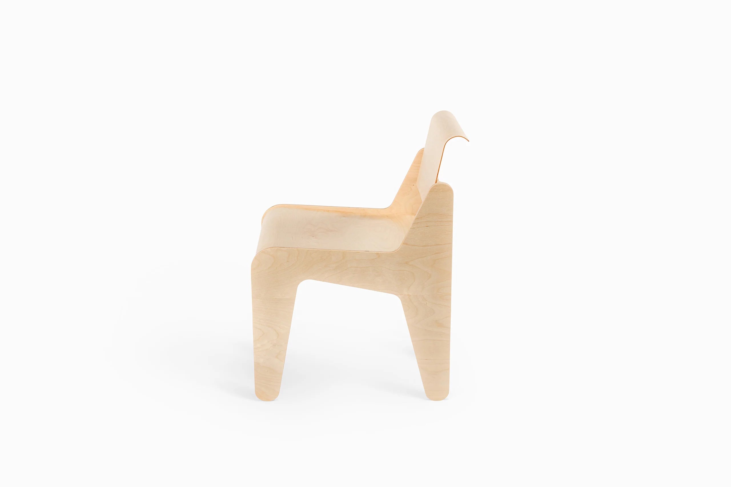 CUT_OUT_CHAIR