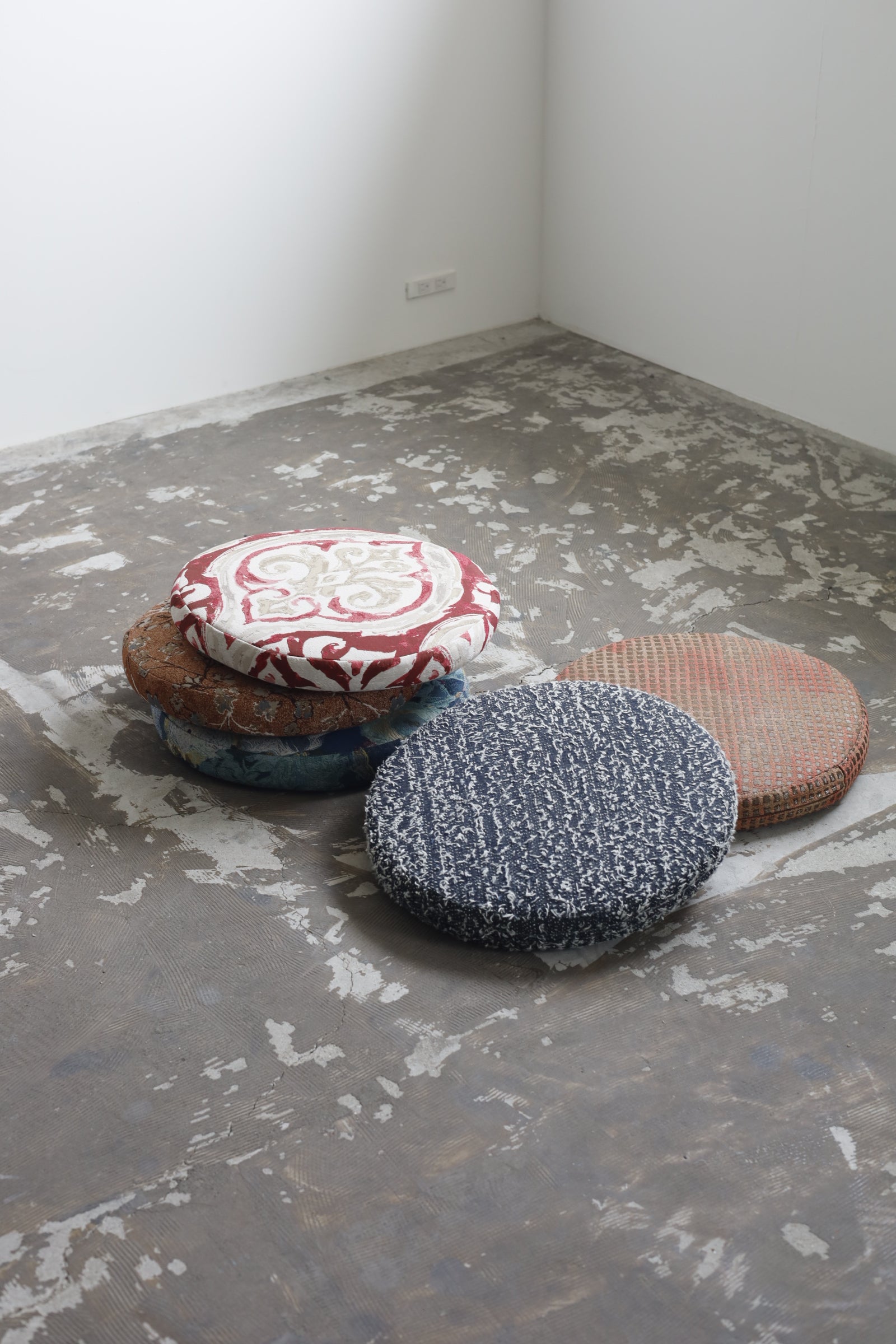 Moon Cushion