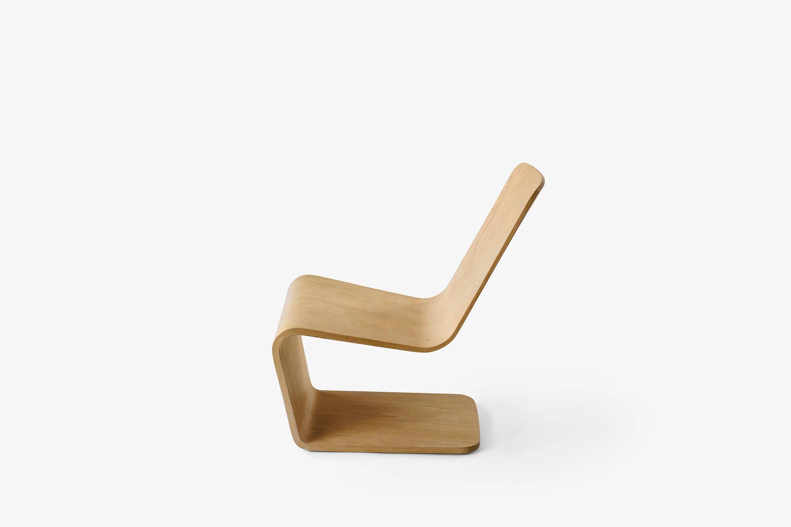 Iso_Lounge Chair